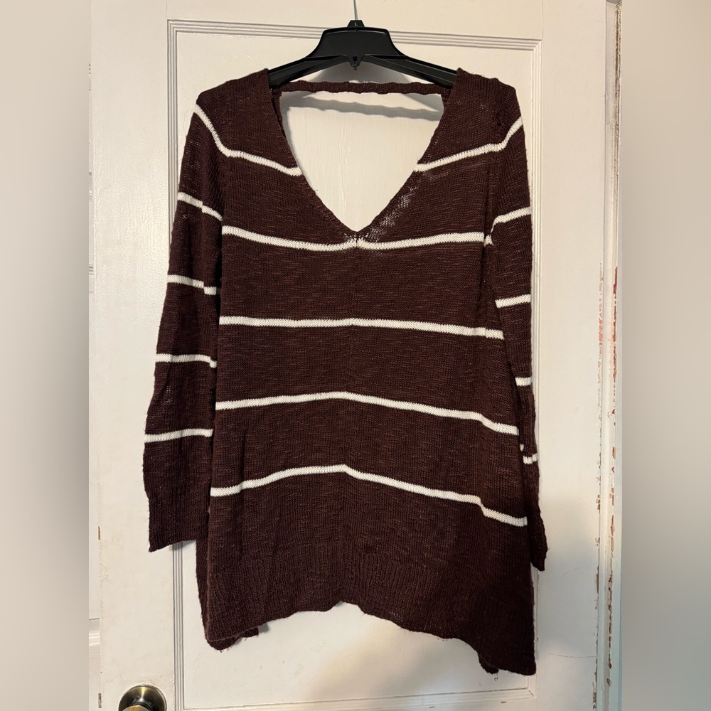 Striped V-Neck Burgundy and White Sweater
